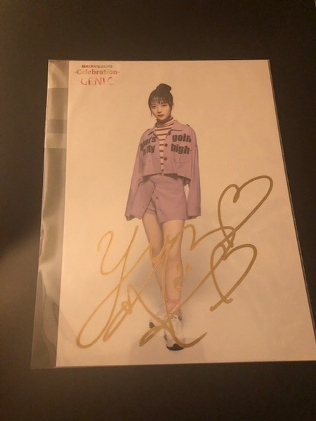 GENIC 宇井優良梨 直筆サイン入り2Lサイズ生写真 Celebration