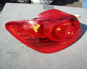  Peugeot 307 original left tail lamp 