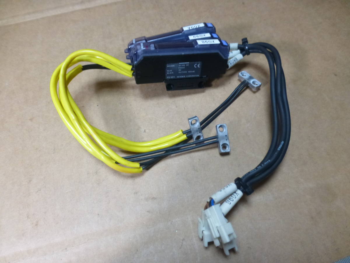 FS-V21の値段と価格推移は?|1件の売買データからFS-V21の価値が