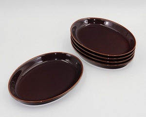 濃いアメ色　手ごろな大きさオーバルトレイ　２０ｃｍ楕円皿　５枚セット