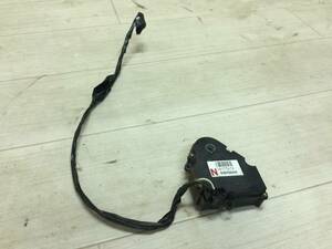  Chevrolet 97 Suburban outlet port switch switch flap motor - latter term 4WDbo- Tec double doors 1997 96 98 99 Tahoe 