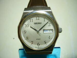 ★ Seiko Spirit Men's Watch Silver Vint -In Crown