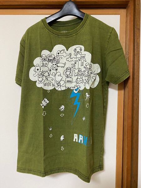 新品未使用 PIRATE パイレーツ Mサイズ カーキ 半袖 プリントTシャツ