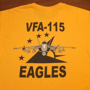 【VFA-115】EAGLES 米海軍第115戦闘攻撃飛行隊 イーグルス 米海兵隊岩国基地 CVW-5 US NAVY TシャツサイズM 米海軍厚木基地 MCAS IWAKUNIの画像1