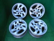 RA30305■トヨタ純正アルミ R15/15インチ 4本■15X6JJ/PCD139.7/6ホール/OFF29/ハブ67㎜■レジアスエース■宮城県発送/梱包サイズ C_画像1