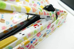 ChouChou　Pro HAIR IRON mini(シュシュプロヘアアイロン　ミニ)高速起動のかわいい　アイロン シュシュ柄