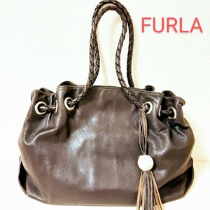 FURLA　フルラ　ブラウン　A4サイズ　トートバッグ　ハンドバッグ　ショルダーバッグ肩掛け可能