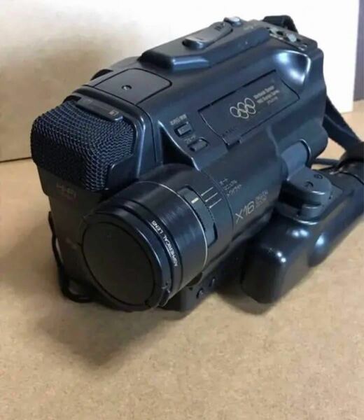 Panasonic S-VHSビデオカメラ