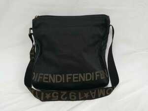 FENDI フェンディ ショルダーバッグ ブラック ポーチ付き ロゴ ナイロン 黒 303, フェンディ, かばん、バッグ, ショルダーバッグ