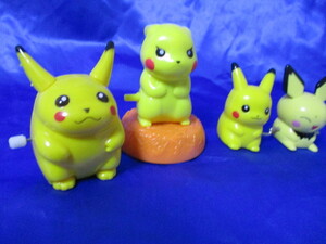  rare * hard-to-find / great popularity [pikachu-/tokotoko* figure ]3 kind 