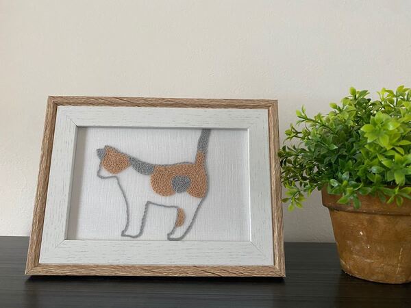 ファブリック フレーム 刺繍シリーズ ネコちゃん 三毛猫