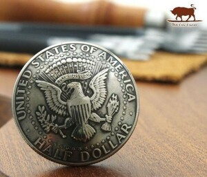 ◆コンチョ ネジ式　アメリカ　ハーフダラー　イーグル　30mm　コイン