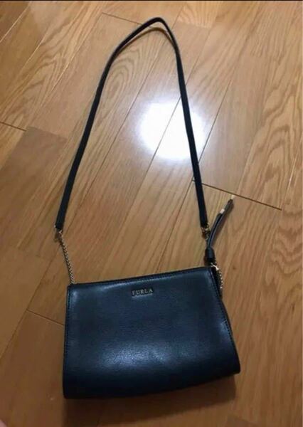 最終お値下げ☆FURLA ショルダーバッグ