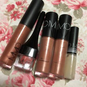 MIMC M I.M si- cosme set mineral liquid Lee shadow 01ve-ru pink ×2 eyeshadow, clear gloss, rouge 