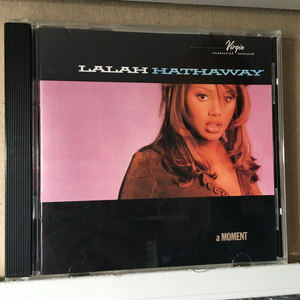 LALAH HATHAWAY「a MOMENT」 ＊歌手のダニー・ハサウェイの実娘、レイラ・ハサウェイの2ndアルバム　＊輸入盤