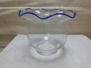 レトロな金魚鉢　ガラス製