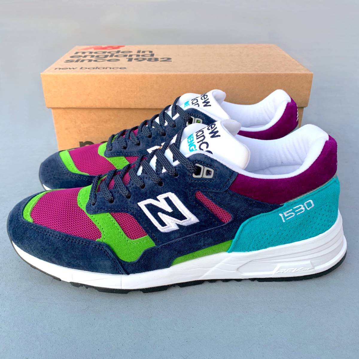 UK製 NEW BALANCE MHNG NAVY×GRAY “RAINER” US9D cm 限定M