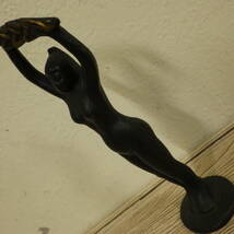 アンティーク/レトロ　鋳造　女性型　女型　栓抜き　鋳物　高さ約15.5cm　ヌード/裸婦_画像7