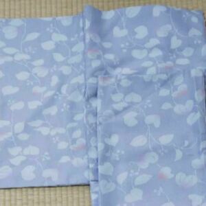 新品　タグ付き　洗える着物　ポリエステル　着物　袷　葉柄　リーフ　ブルー　小紋　帯　半襟　半衿