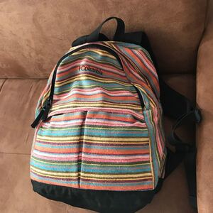 Columbia コロンビア リュック ピンク ボーダー マルチカラー バックパック デイバッグ 遠足