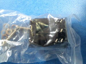  Matsushita NK relay socket ( cease spring, screw attaching )AE3820