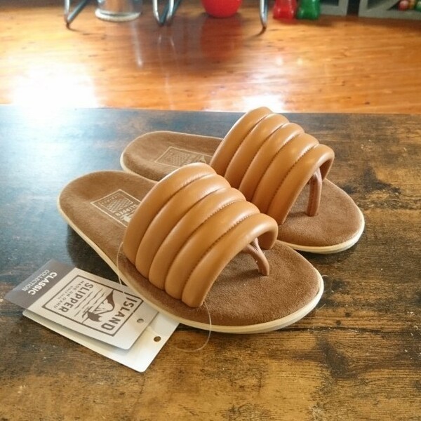 新品未使用 アイランドスリッパ size 4 ISLAND SLIPPER