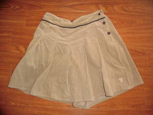  Pom Ponette * light brown color. ko-tiroi skirt, going to school .*165, under pants attaching 