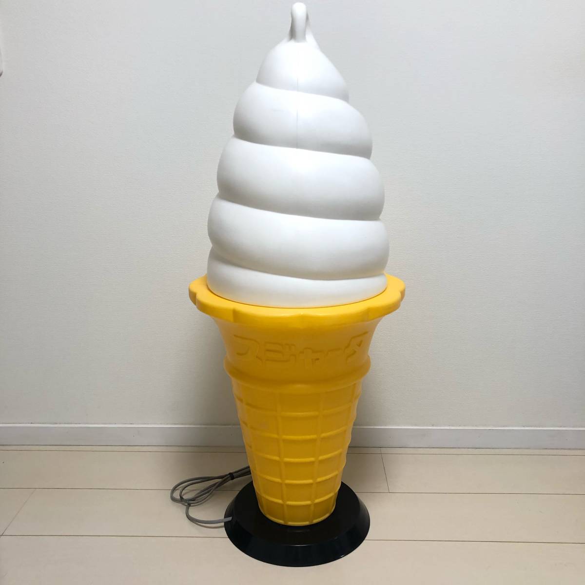 ソフトクリーム 看板の値段と価格推移は?|513件の売買情報を集計した
