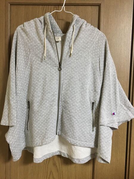 Champion パーカー