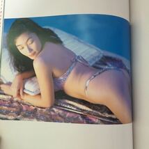 【匿名配送・初版】『及川麻衣写真集 Vivid Summer』 撮影＝佐藤健　大陸書房　1992年_画像5