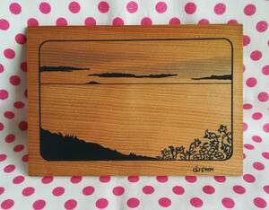 未使用★長期保管品　レア　かなり古い物　ＷＯＯＤＥＮ　ＰＯＳＴＣＡＲＤ　木　ウッド　ポストカード　郵便番号枠５桁　コレクション