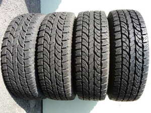 バリ山ラジアル 285/70R17 121/118R 8PR YOKOHAMA GEOLANDAR A/T-Sヨコハマジオランダー 4本 FJ CRUISERランクルプラドパジェロサファリ