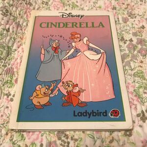 英語絵本 洋書 ディズニー セサミストリート シンデレラ ディズニー絵本 ミッキー アメリカ