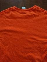 【US古着】GILDAN ギルダン(М) 半袖Tシャツ 綿 colorオレンジ色【前ロゴ文字 GO ORANGE】 122-4D2203_画像5