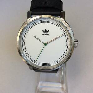 adidas アディダス DISTRICT_LX2 Watch アナログ 腕時計 ホワイト/ブラックの画像2