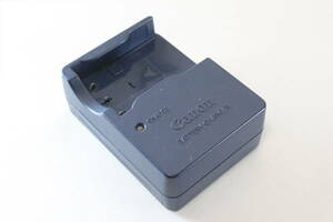 Canon キャノン BATTERY CHARGER CB-2LU 充電器 ジャンク A-7