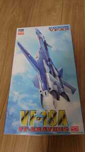  Hasegawa 1/72 VF-19A VF-X RAVENS