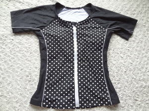 No5* dot pattern *F zipper *11 number * swimsuit * black *.. separate fitness lady's tops only 