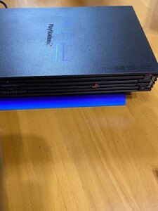 PlayStation2本体と電源コード(SCPH-50000)