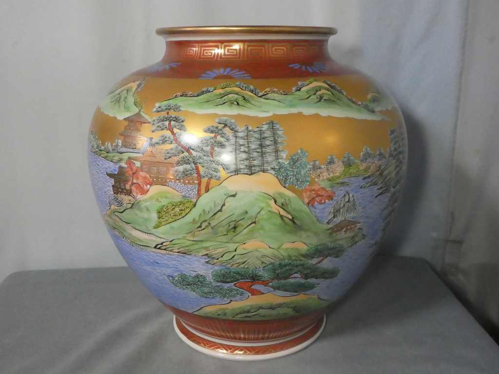 九谷焼 手描き 九谷久栄作 壺 花器 金彩 置物 色絵 花瓶 山水図