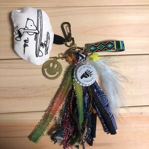 ハンドメイド タッセル キーホルダー スヌーピー