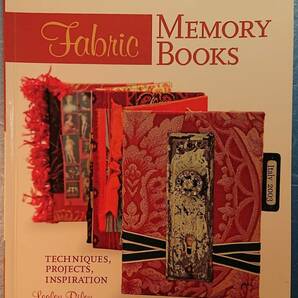 英語手芸「Fabric Memory Books思い出の布製ブックカバー」Lesley Riley著　