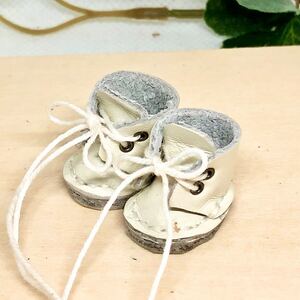 革細工 ミニチュア丸ブーツ miniature boots.