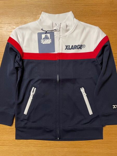 【新品】XLARGE KIDS パネルキリカエ フルジップトップ サイズ110