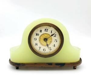 （R3-0104）TOYO CLOCK ウランガラス 日の出型 置時計 （ジャンク）　東洋時計　ゼンマイ式　アンティーク時計