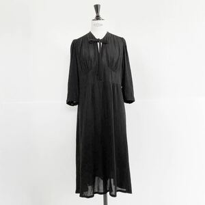 ルメール lemaire ×UNIQLO ビスコース ボウタイ ワンピース 7分袖 M黒新品 ブラックフォーマル 冠婚葬祭にも バルーン袖 アンティーク調