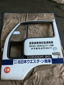 日産UD/コンドル 助手席側 左ドア 安全窓あり 24V J下 21426 即日発送可 ヤフオク 136×124×22