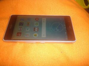 ARROWS M03 ANTI DRIP SMARTPHONE FMWORLD.NET USED