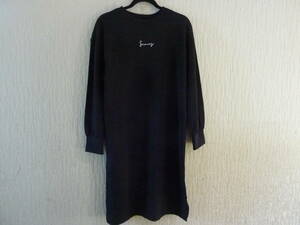 ** long tunic One-piece * front character . entering * black color * lady's size S(M size average .. size )* new goods unused tag attaching **