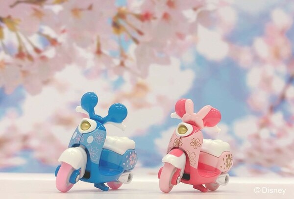 トミカ　ディズニーモータース　チムチム　桜エディション2021　ミッキーマウス　ミニーマウス